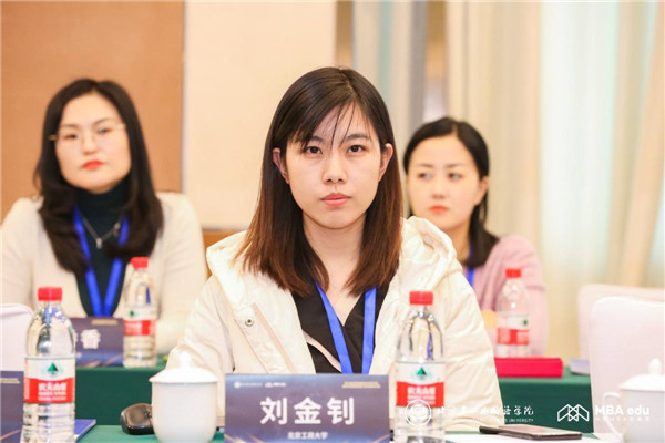 刘金钊.jpg